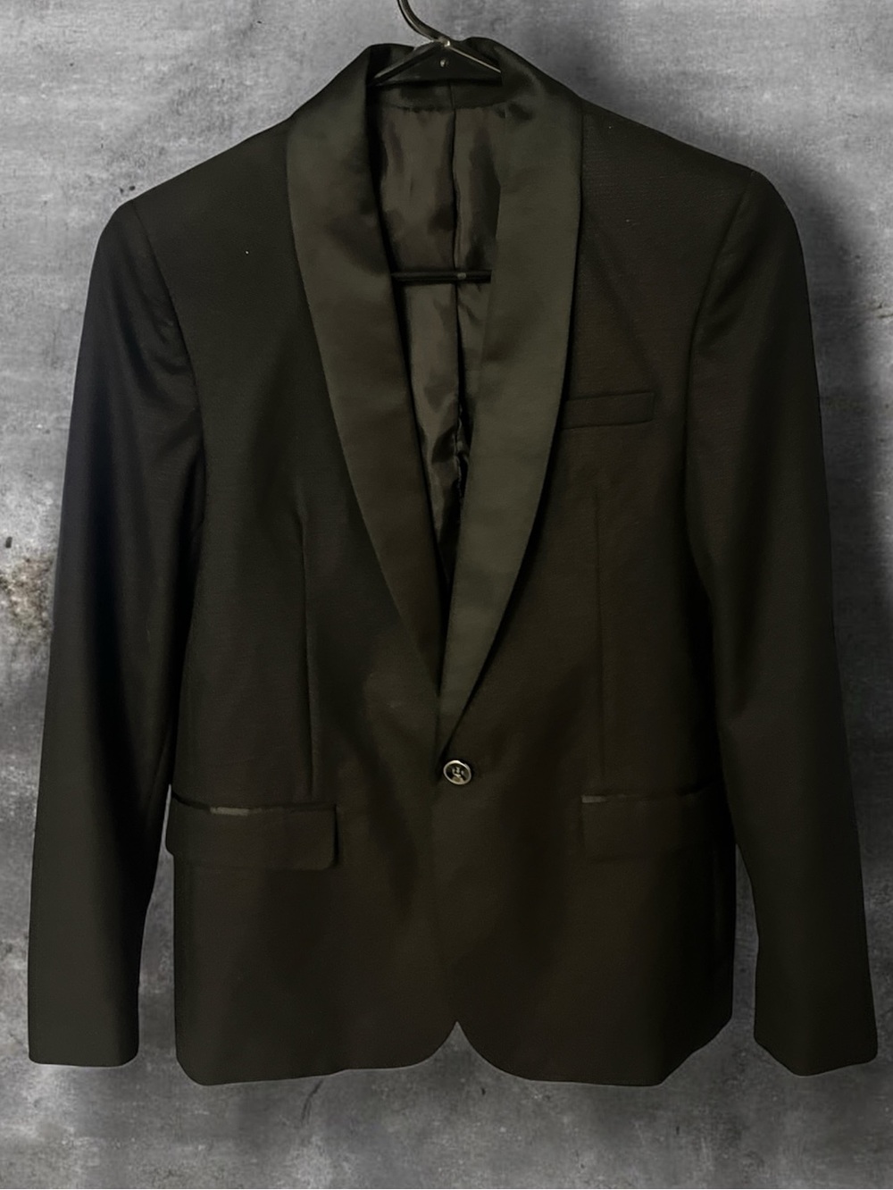 Kids Black Satin Lapel Tuxedo Blazer one front bottom size 14-16